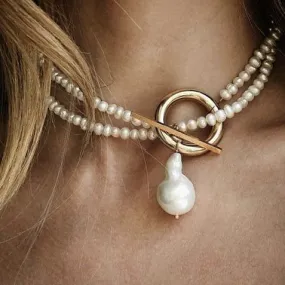 Baroque Touch Necklace