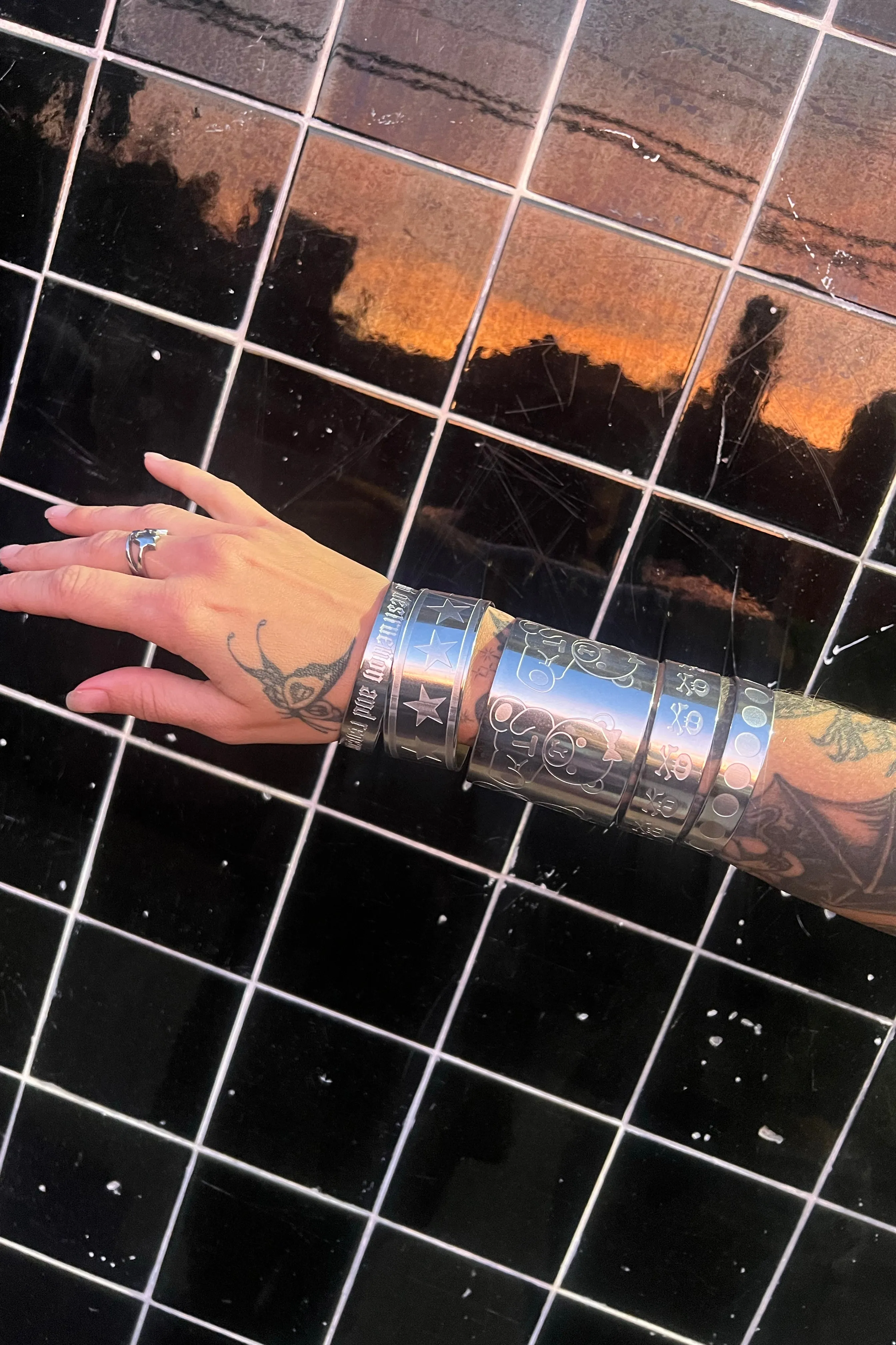 Crossbones Stainless Steel Bangle