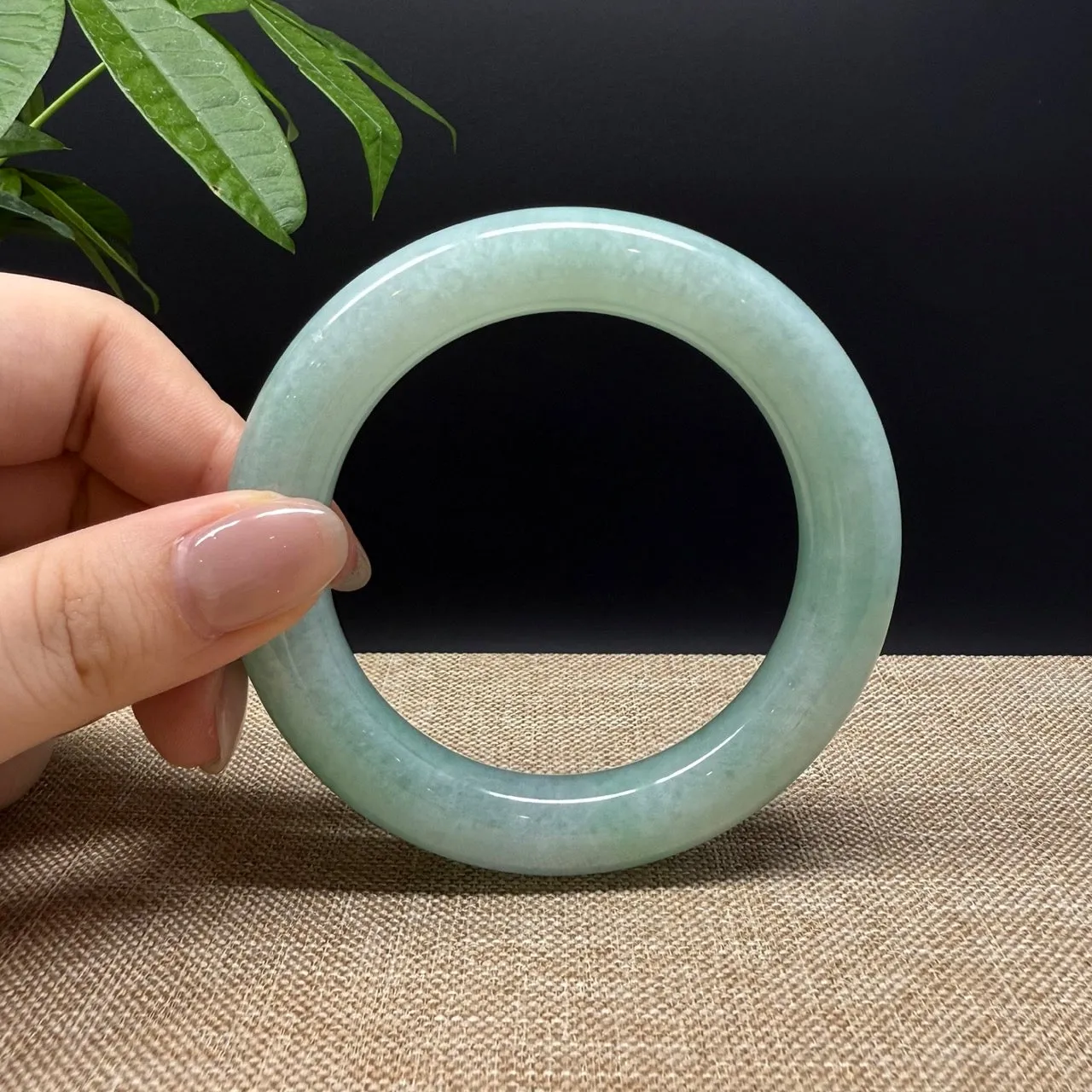 Genuine Burmese Green Jade Jadeite Bangle Bracelet ( 58mm )