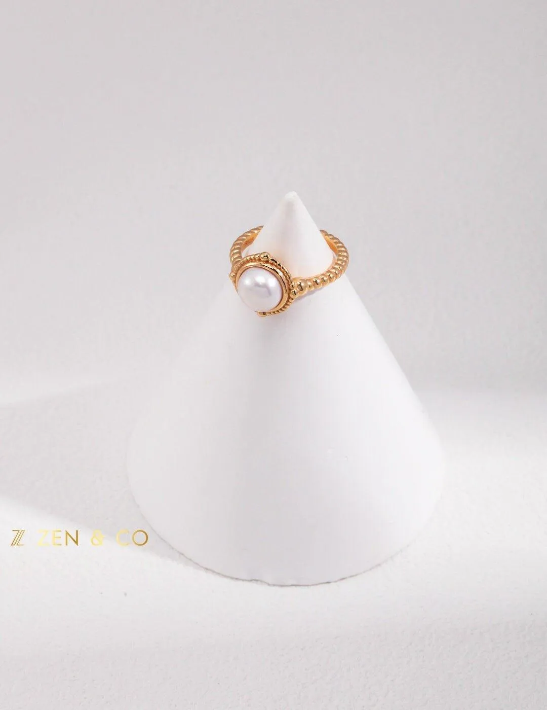 LOUISE Signet pearl open ring