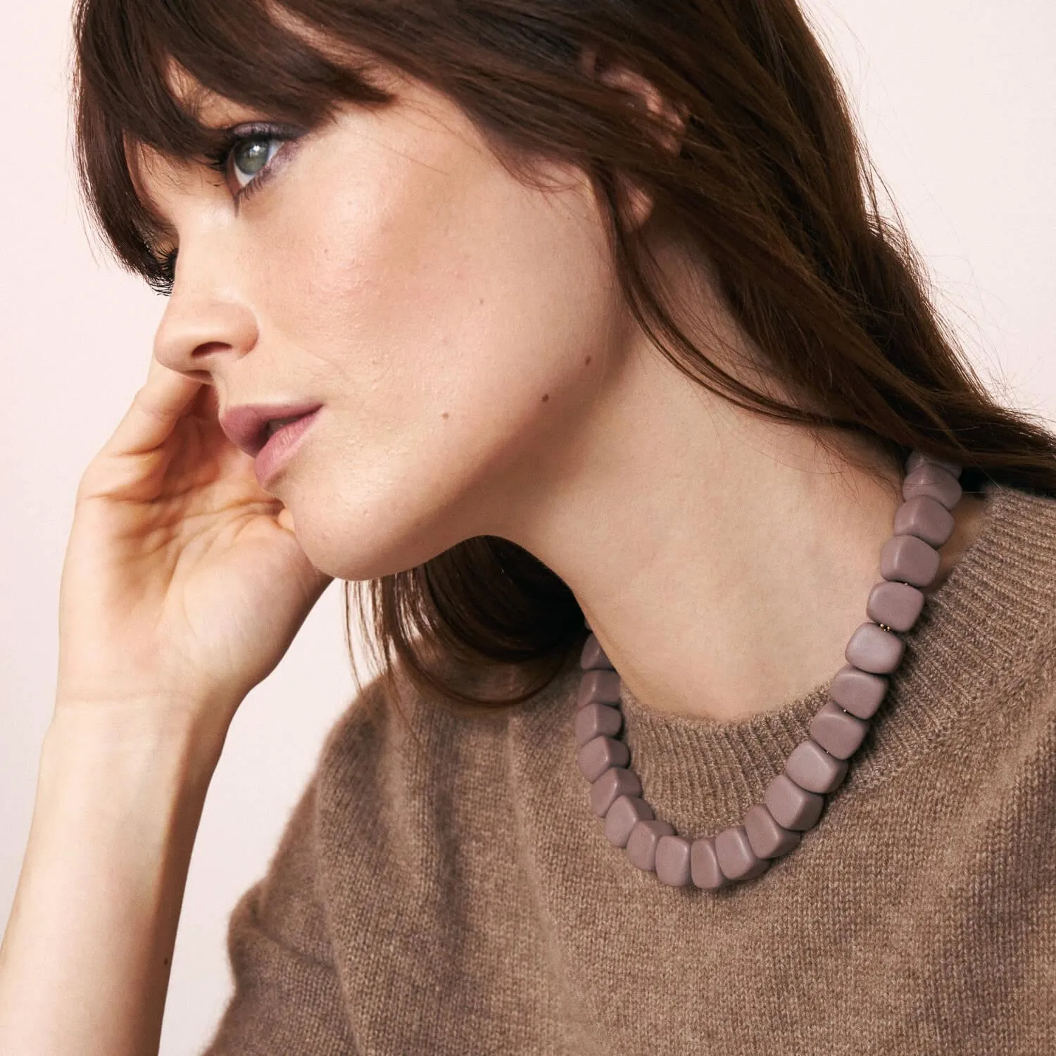 Mini Organic Shaped Necklace Matt Taupe