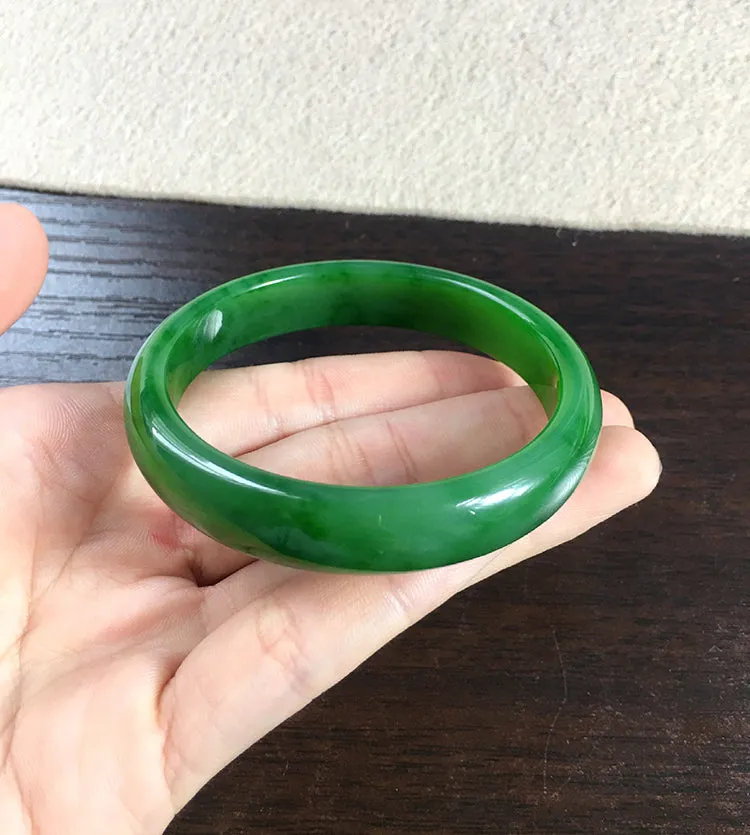 Natural Jade Bangle Nephrite Bangle Internal Diameter 56.8mm NBE042