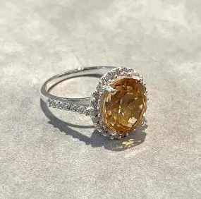 Oval Genuine Citrine gemstone ring