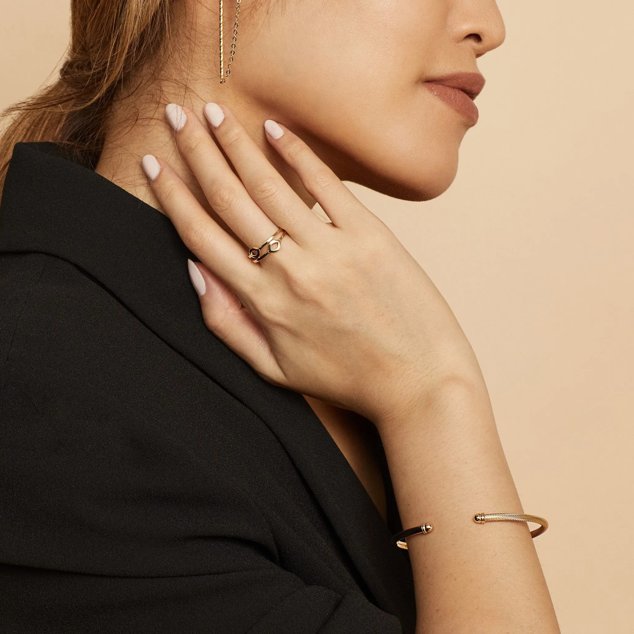 Red Carpet Cuff