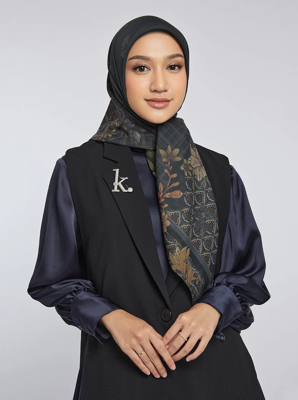 TEMIMA SCARF CHARCOAL