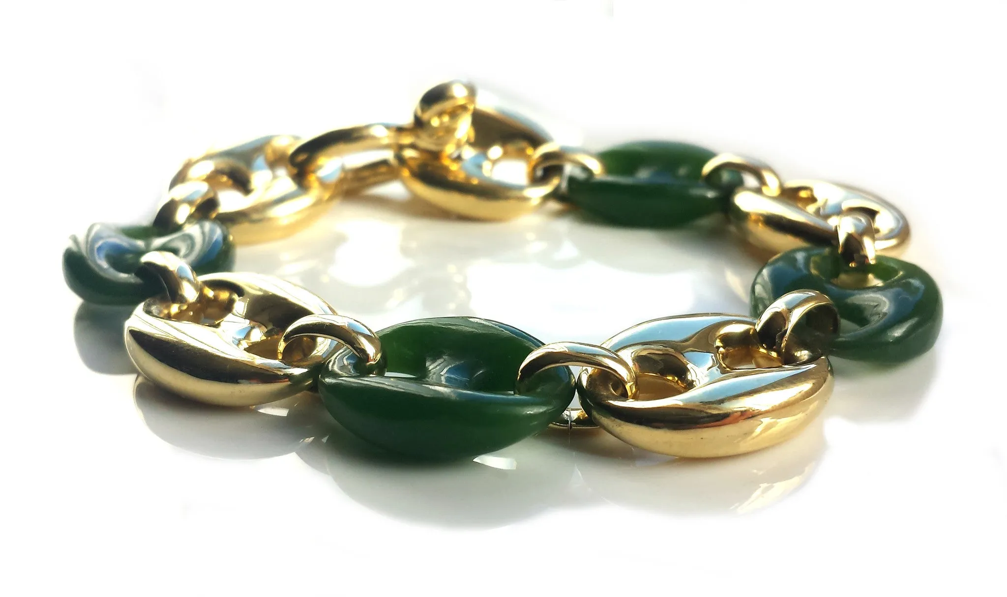 Vintage French 1970s Nephrite Jade 18k Gold Bracelet Oval Links